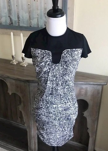 Kısa Gri Transparan Detaylı Elbise - Görsel 5