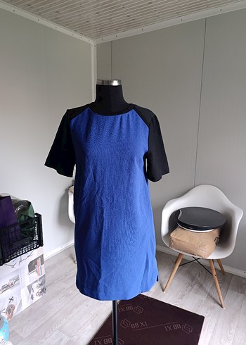 Siyah Kısa Kollu Mavi Mini Elbise - Görsel 8