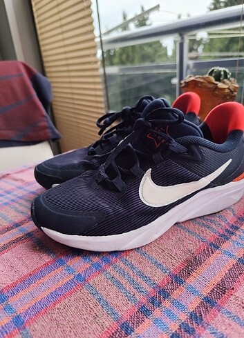 Nike spor ayakkabı