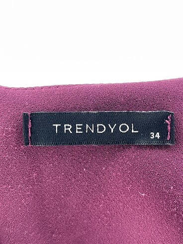 34 Beden çeşitli Renk Trendyol & Milla Kısa Elbise %70 İndirimli.
