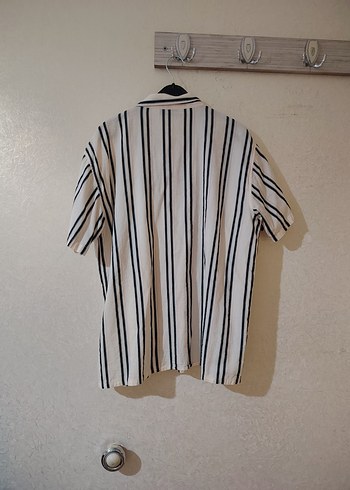 Düğmeli Çizgili Keten Erkek Gömlek - Görsel 2