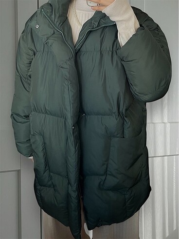 Zara Oversize Şişme Mont Yeşil