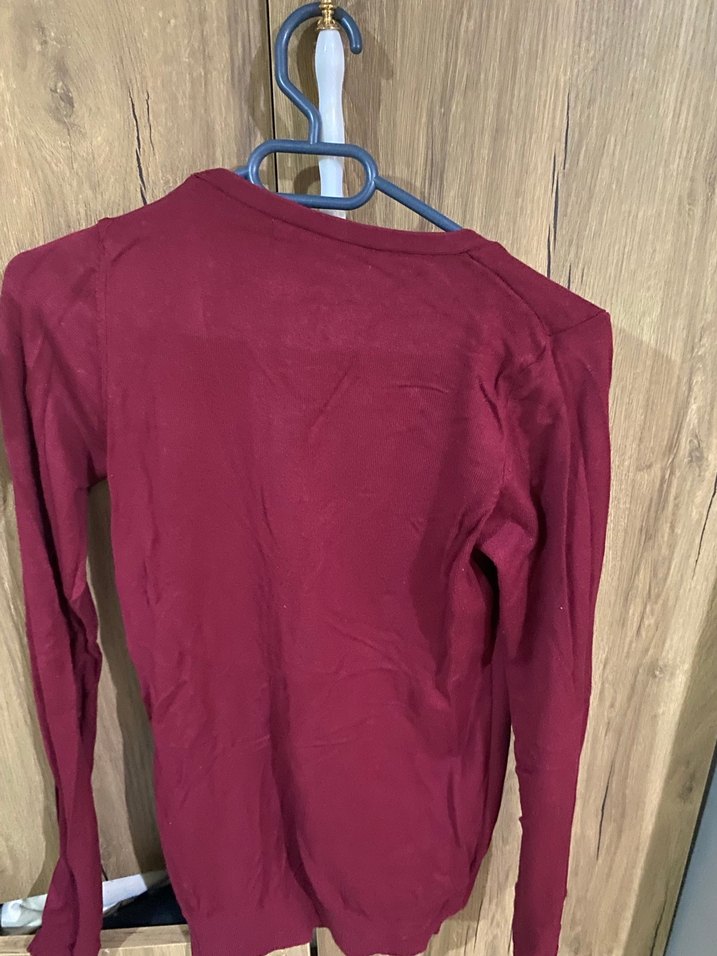 Bordo V Yaka Düğmeli Kadın Hırka - Görsel 2