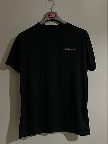 Columbia T-shirt