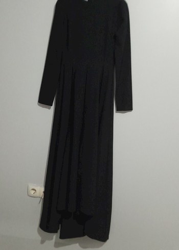 Uzun Siyah Gotik Pilili Elbise - Görsel 3