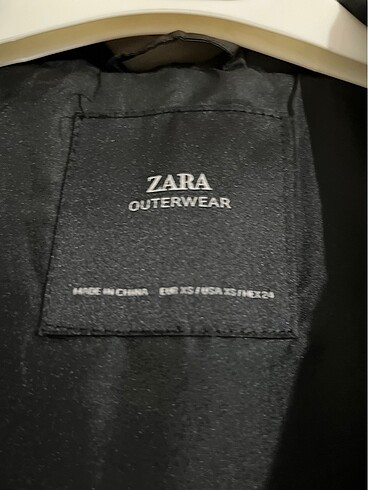 Zara Zara şişme yelek