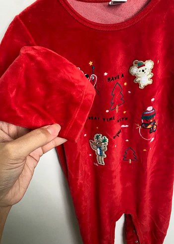 Kırmızı Nakışlı Bebek Tulum yılbaşı - Görsel 4