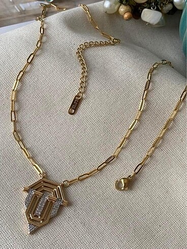  Beden Serenay kolye