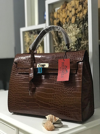 Kol çantası