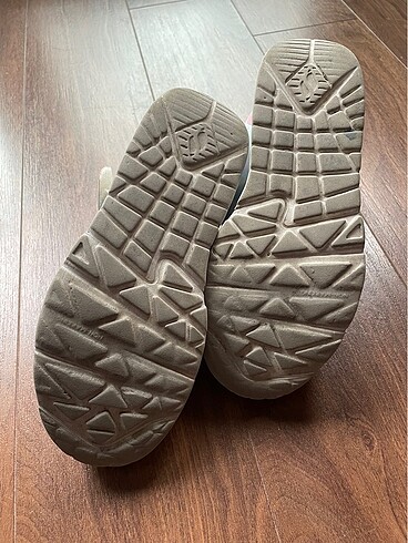 34 Beden çeşitli Renk Skechers koz çocuk ayakkabı.