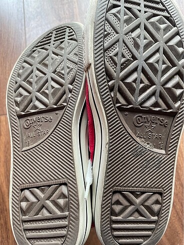 30 Beden kırmızı Renk Converse All Star çocuk