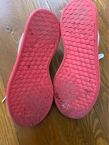 36 Beden beyaz Renk Adidas spor ayakkabı