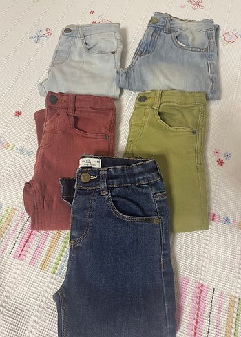 Çocuklar için Çok Renkli Dar Kesim Denim Pantolonlar