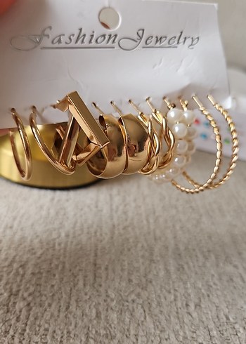 Boncuklu Mini Altın Bohem Küpe Seti - Görsel 3