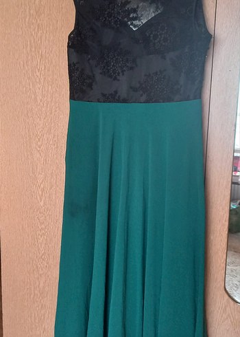 Boncuk İşlemeli Yeşil Uzun Abiye Elbise - Görsel 2