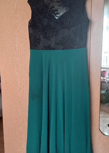 Boncuk İşlemeli Yeşil Uzun Abiye Elbise - Görsel 9