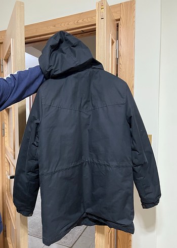 Erkek Siyah Kapüşonlu Mont - Görsel 2