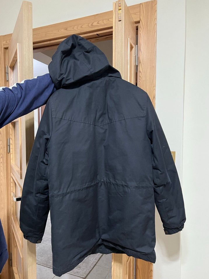 Erkek Siyah Kapüşonlu Mont - Görsel 2