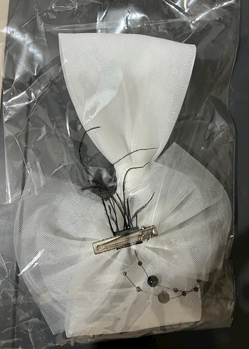 Uzun Kollu Pırıltılı Beyaz Kız Çocuk Elbisesi - Görsel 4