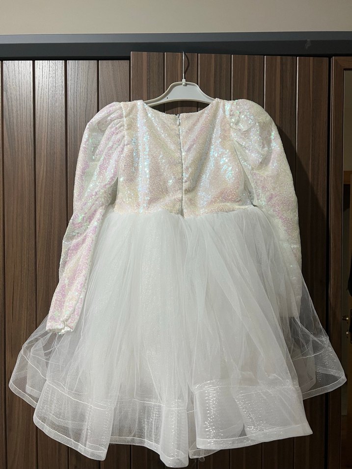 Uzun Kollu Pırıltılı Beyaz Kız Çocuk Elbisesi - Görsel 2