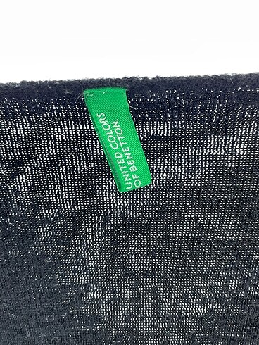 universal Beden siyah Renk Benetton Bluz %70 İndirimli.