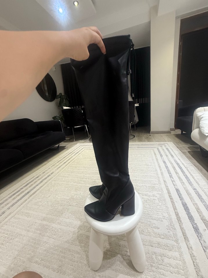 Siyah Deri Dizüstü Topuklu çorap Çizme - Görsel 4