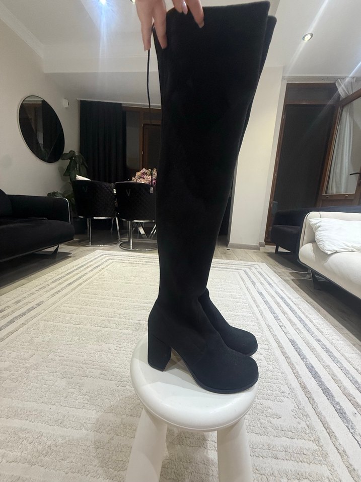 Siyah Süet Dizüstü Topuklu Çorap Çizme - Görsel 3