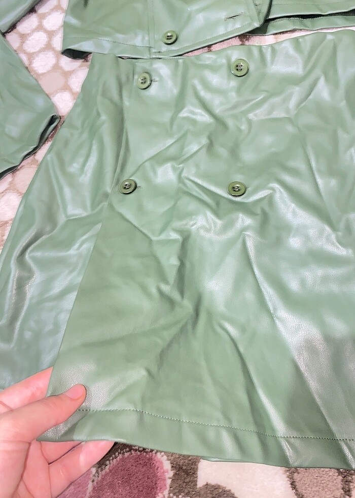 Deri şort etek takım - Görsel 3