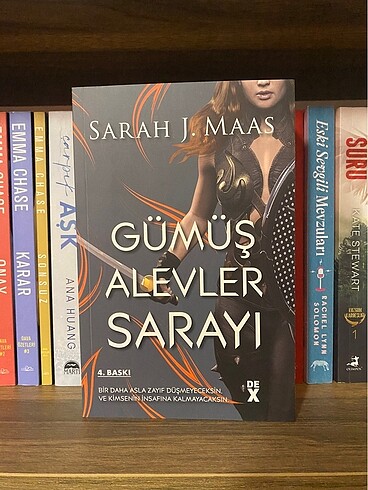 Sarah J. Maas - Gümüş Alevler Sarayı (Dikenler ve Güller Sarayı 