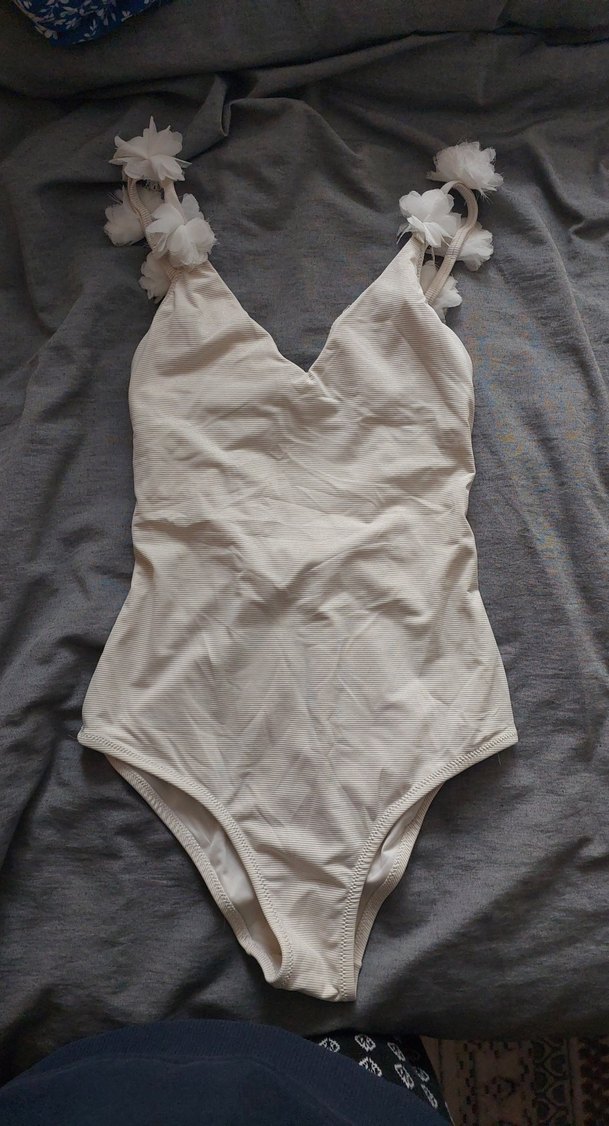 Dantel Detaylı Beyaz Midi Mayo - Görsel 2