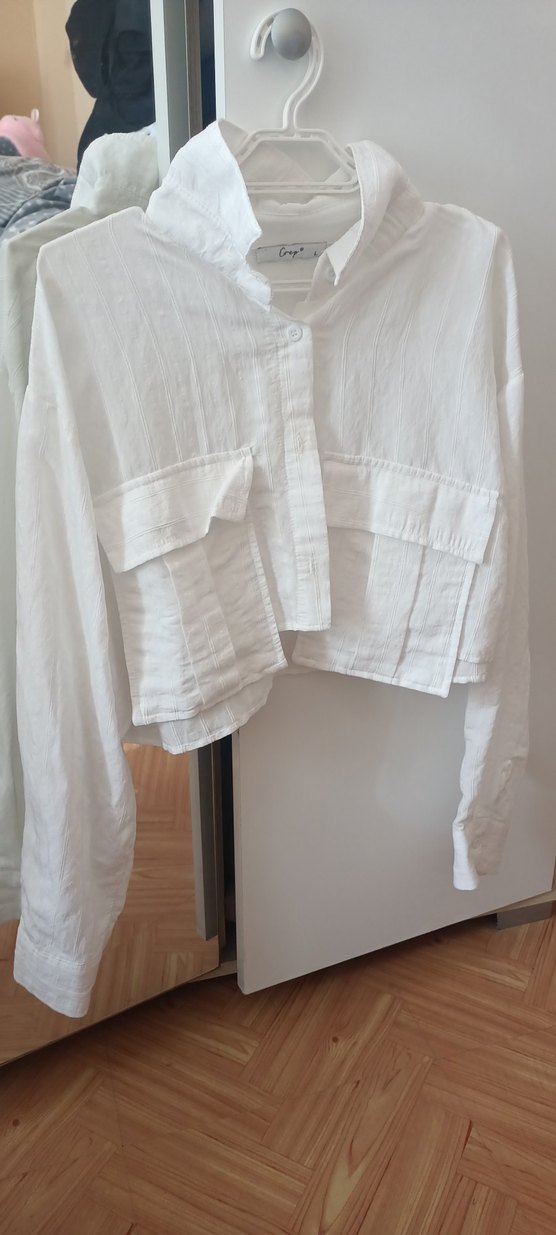 Düğmeli Beyaz Keten Kadın Gömlek - Görsel 2