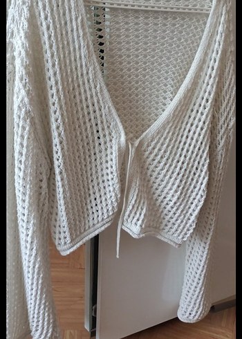 Örgü Detaylı Beyaz V Yaka Kadın Kazak - Görsel 2