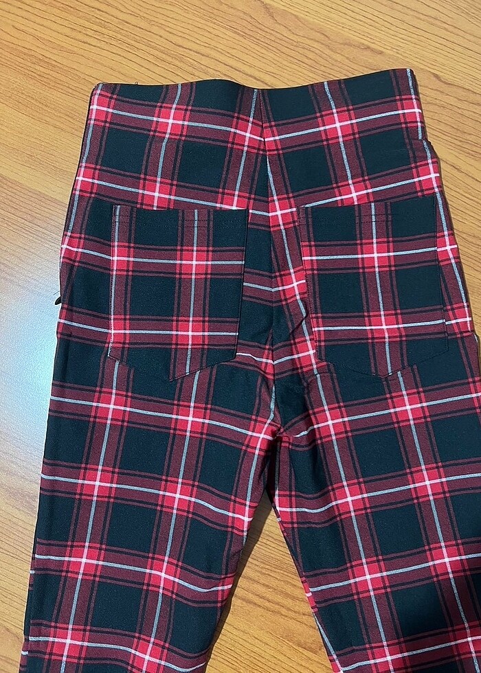 Stradivarius Tayt Pantolon - Görsel 2