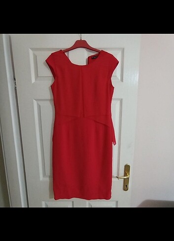 Kırmızı abiye elbise - Görsel 5