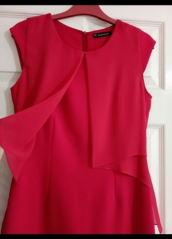 Kırmızı abiye elbise - Görsel 3