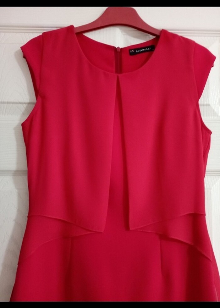 Kırmızı abiye elbise - Görsel 2