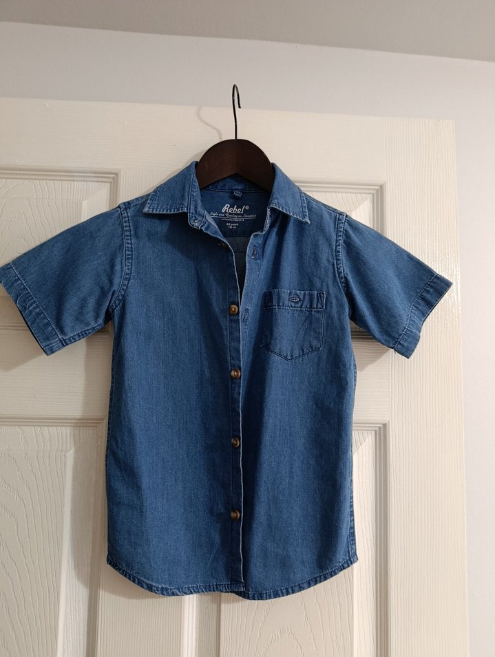 Erkek Çocuk Kısa Kollu Mavi Kot Gömlek - Görsel 2