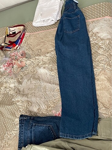 Beli lastikli jean