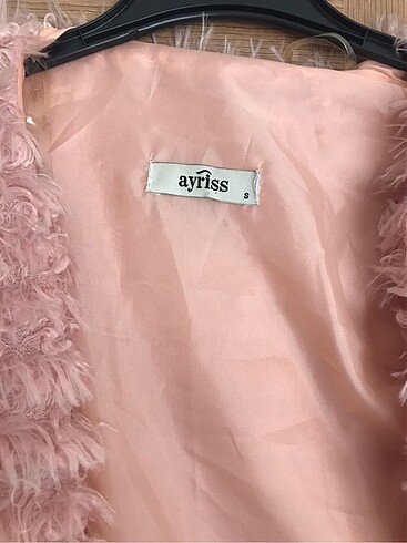 m Beden pembe Renk Peluş astarlı ince mont