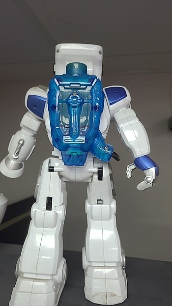 Beden Yürüyen konuşan robot