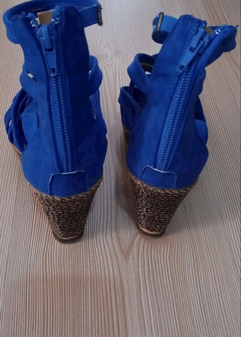 Diğer Mavi Süet Dolgu Topuklu Kadın Sandalet