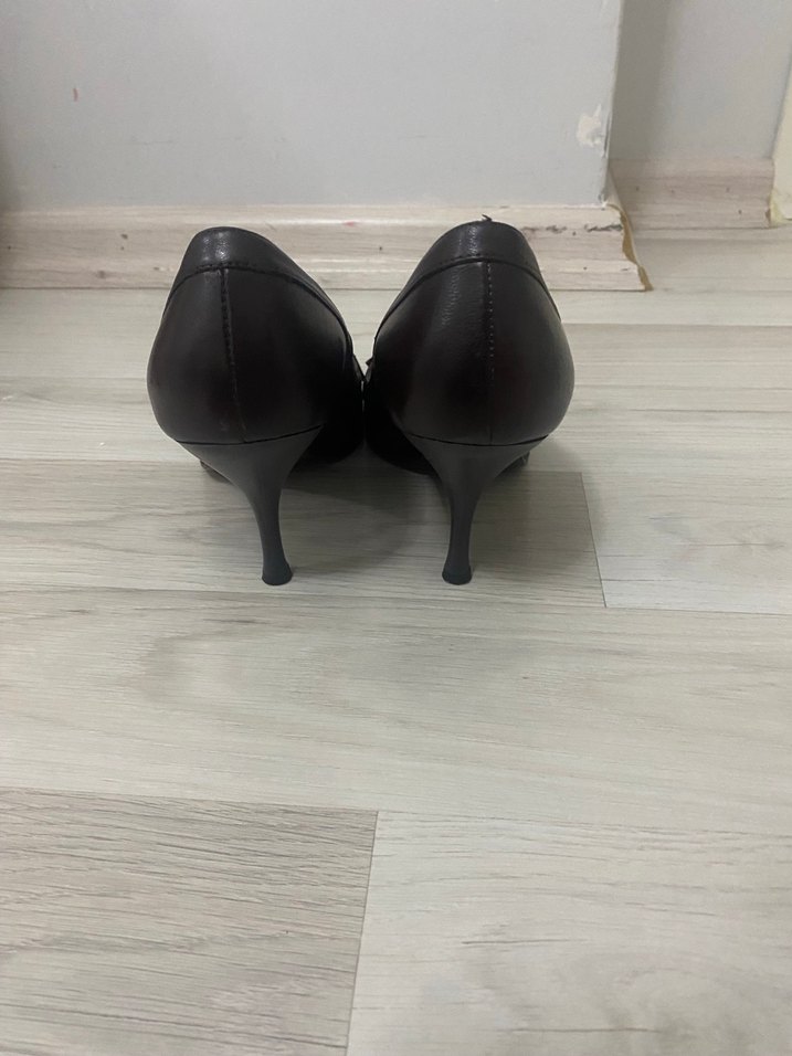 Kadın Topuklu Ayakkabı İKİNCİ EL - Görsel 4