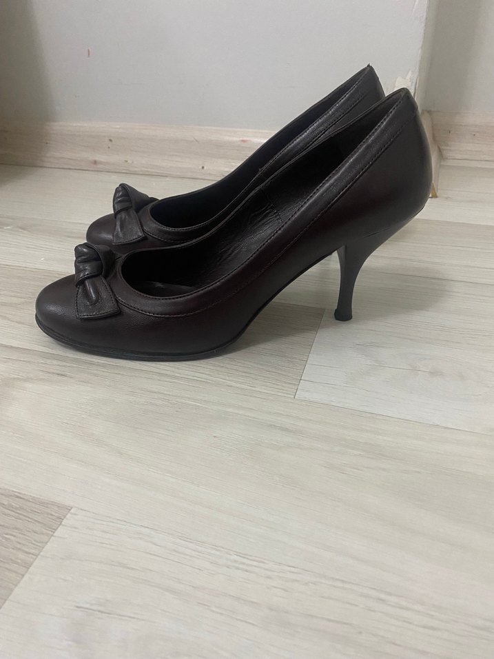 Kadın Topuklu Ayakkabı İKİNCİ EL - Görsel 2