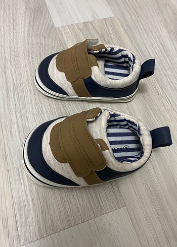 Erkek Bebek İlk Adım Ayakkabı İKİNCİ EL - Görsel 2