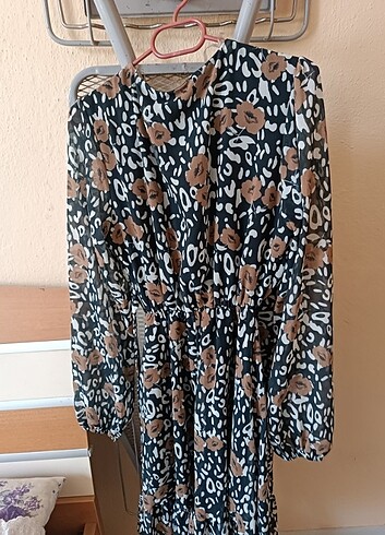 38 Beden Elbise