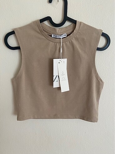 Zara Crop kolsuz