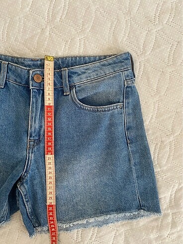 36 Beden lacivert Renk H&M Kot Şort