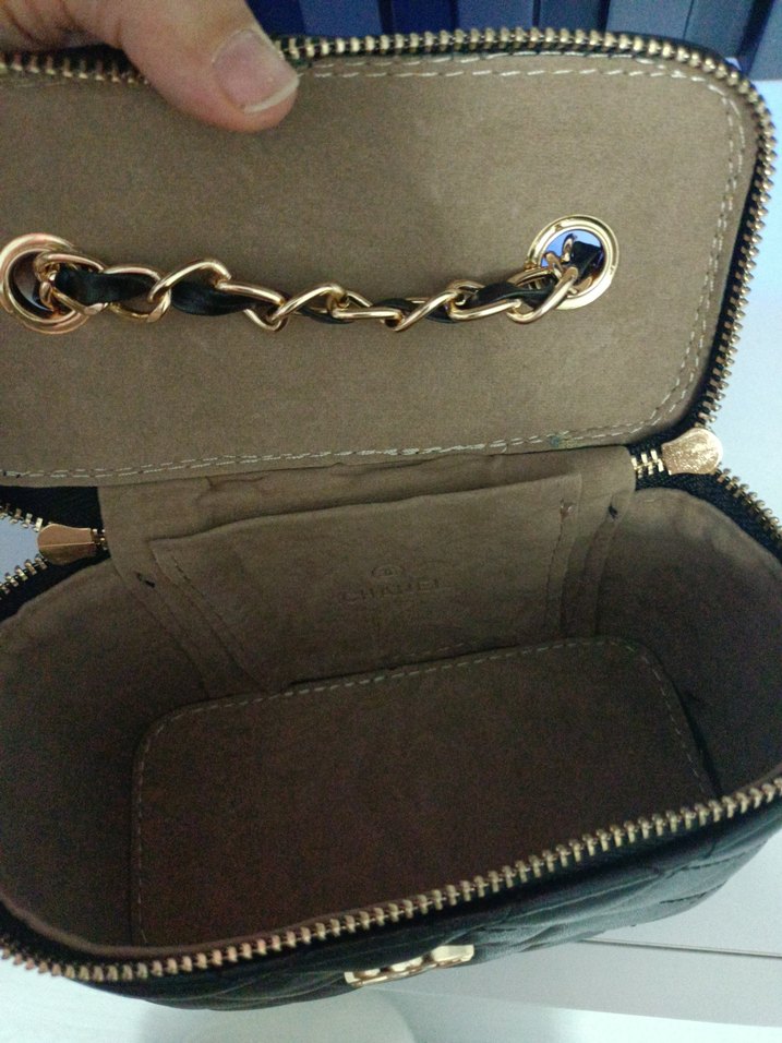 Siyah Zincir Detaylı Chanel Çanta - Görsel 5