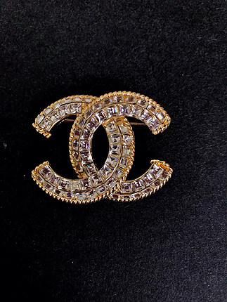Diğer Chanel broş