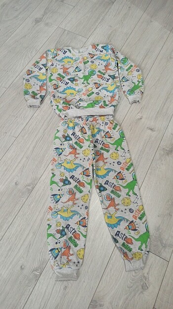 5-7 yaş erkek çocuk pijama takımı 